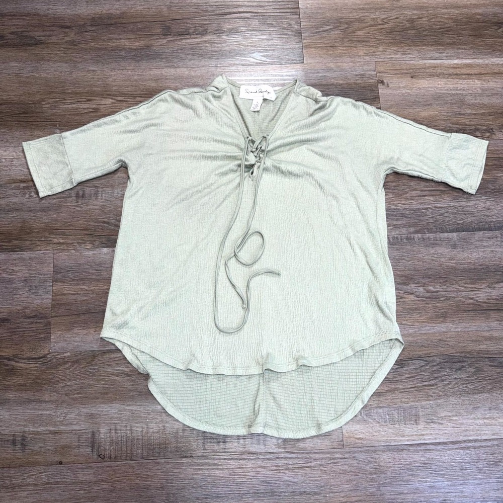 French Laundry Blouse Top Womens Small Green Stretch Lace Up V Neck High Low Hem